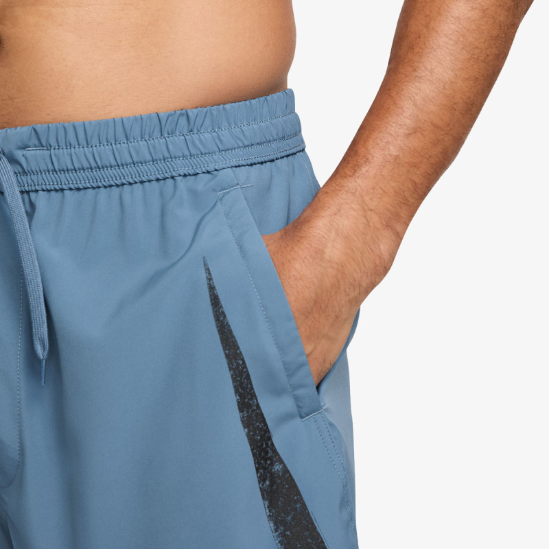 Nike Pantaloni scurti M NK DF FORM SWOOSH 7UL SHRT 