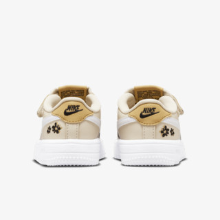 Nike Pantofi Sport FORCE 1 LOW EASYON SE BT 