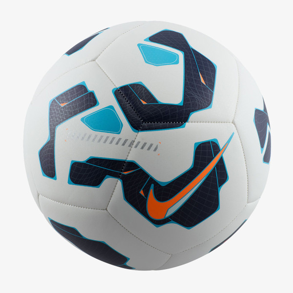 Nike Minge Pitch 