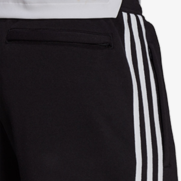 adidas Pantaloni scurti JUVENTUS 3 STRIPES 