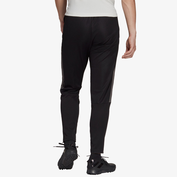 adidas Pantaloni JUVENTUS TRAINING SLIM 