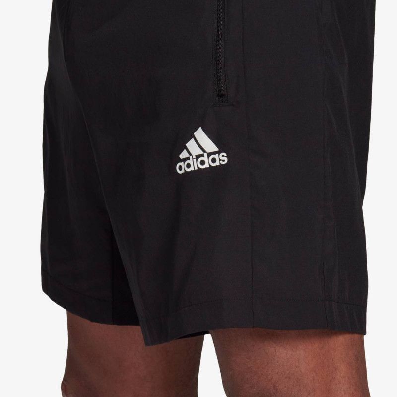 adidas Pantaloni scurti D2 