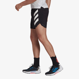 adidas Pantaloni scurti AGRAVIC