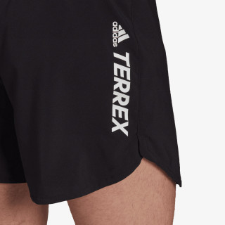 adidas Pantaloni scurti AGRAVIC