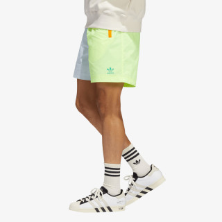 adidas Pantaloni scurti BLOCKED WOVEN S 