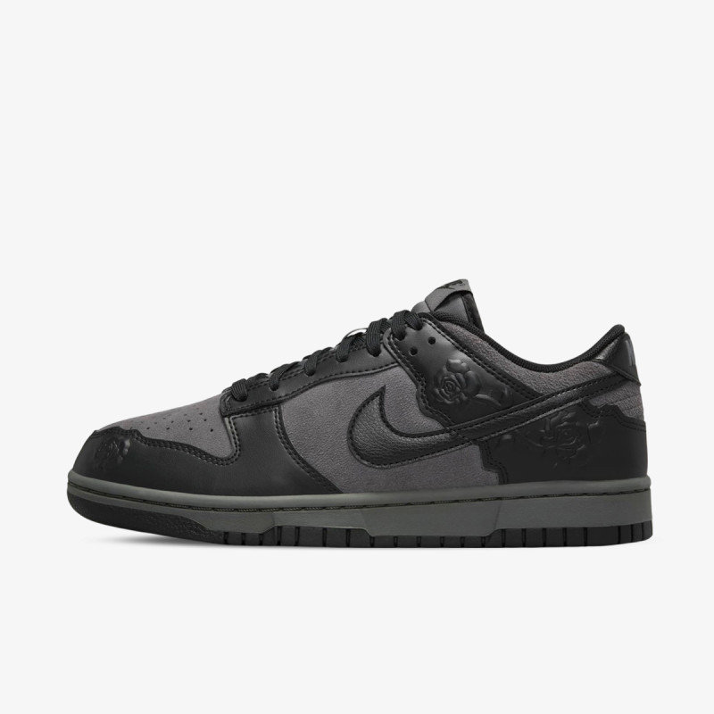 Nike Pantofi Sport W NIKE DUNK LOW SE TRND 