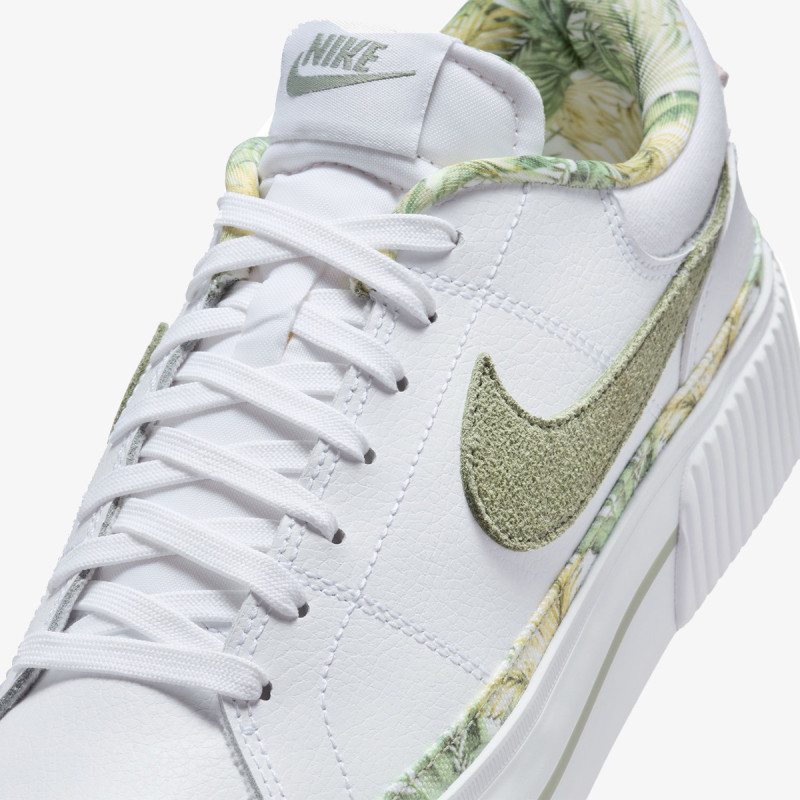 Nike Pantofi Sport WMNS COURT LEGACY LIFT VM 