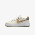Nike Pantofi Sport AIR FORCE 1 LV8 5 BG 