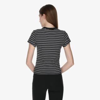 Nike Tricou Sportswear Chill 