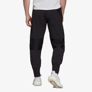 adidas Pantaloni de trening Designed For Gameday 