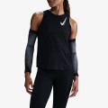 Nike Tricou One Swoosh 