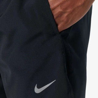 Nike Pantaloni scurti M NK DF CHLNGR 5IN 2IN1 SHORT 
