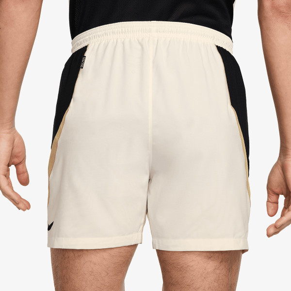 Nike Pantaloni scurti Strike+ 