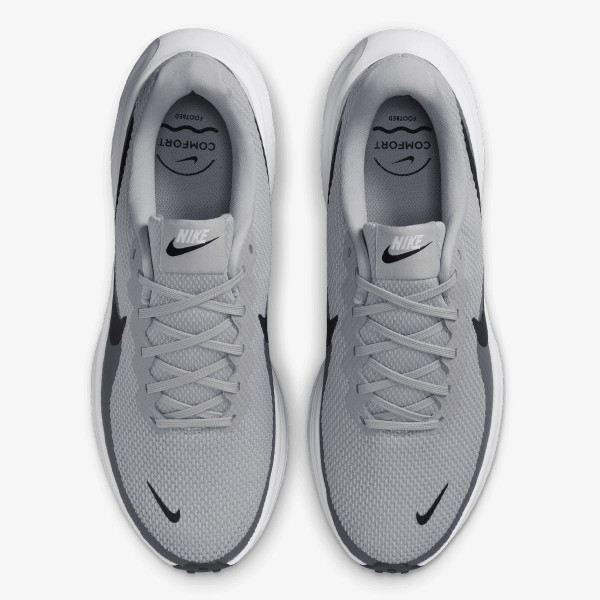 Nike Pantofi Sport NIKE REVOLUTION 8 