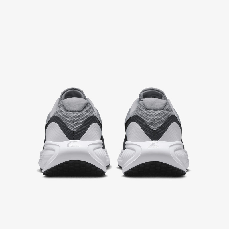 Nike Pantofi Sport NIKE REVOLUTION 8 