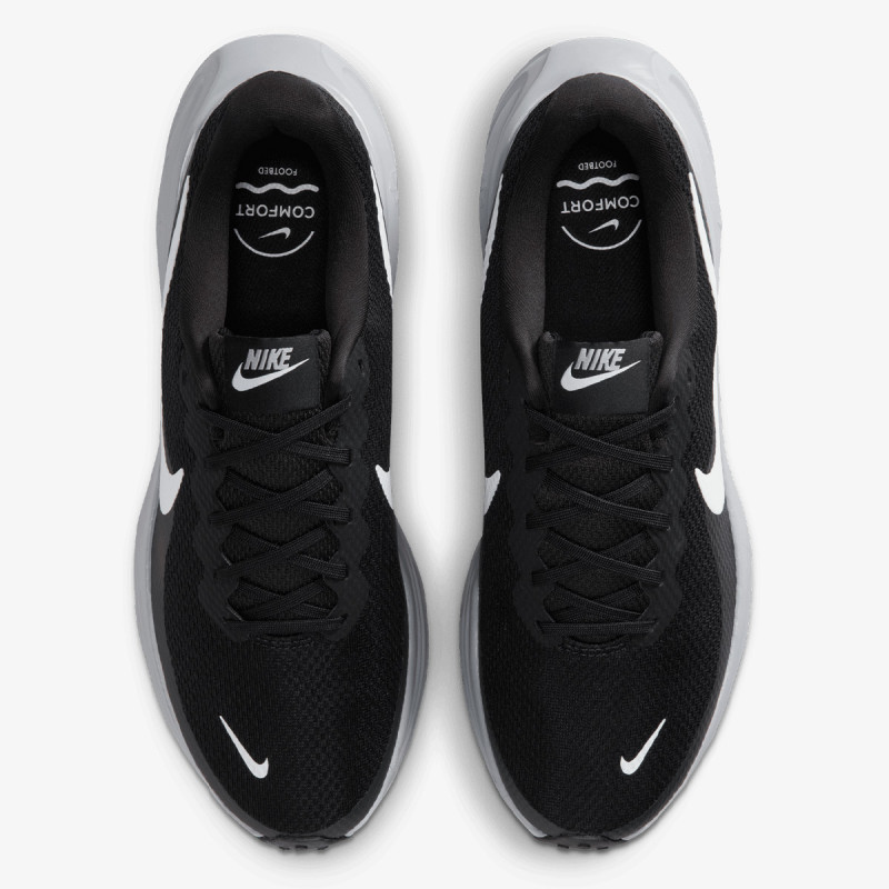Nike Pantofi Sport NIKE REVOLUTION 8 