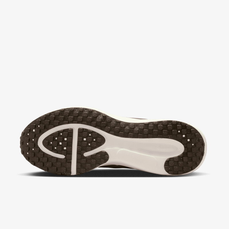 Nike Pantofi Sport NIKE REVOLUTION 8 