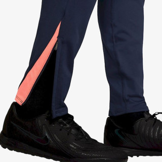 Nike Pantaloni de trening FCB M NK DF STRK PANT KPZ 3R 