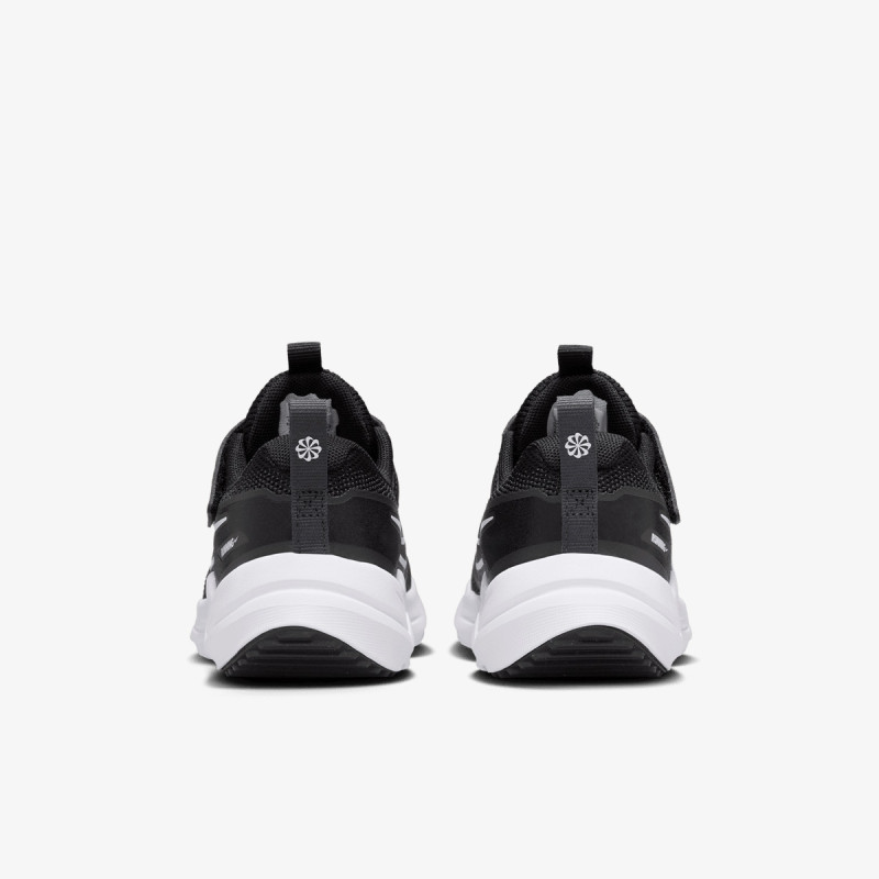 Nike Pantofi Sport NIKE COSMIC RUNNER PS 