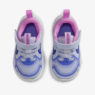 Nike Pantofi Sport NIKE COSMIC RUNNER TD 