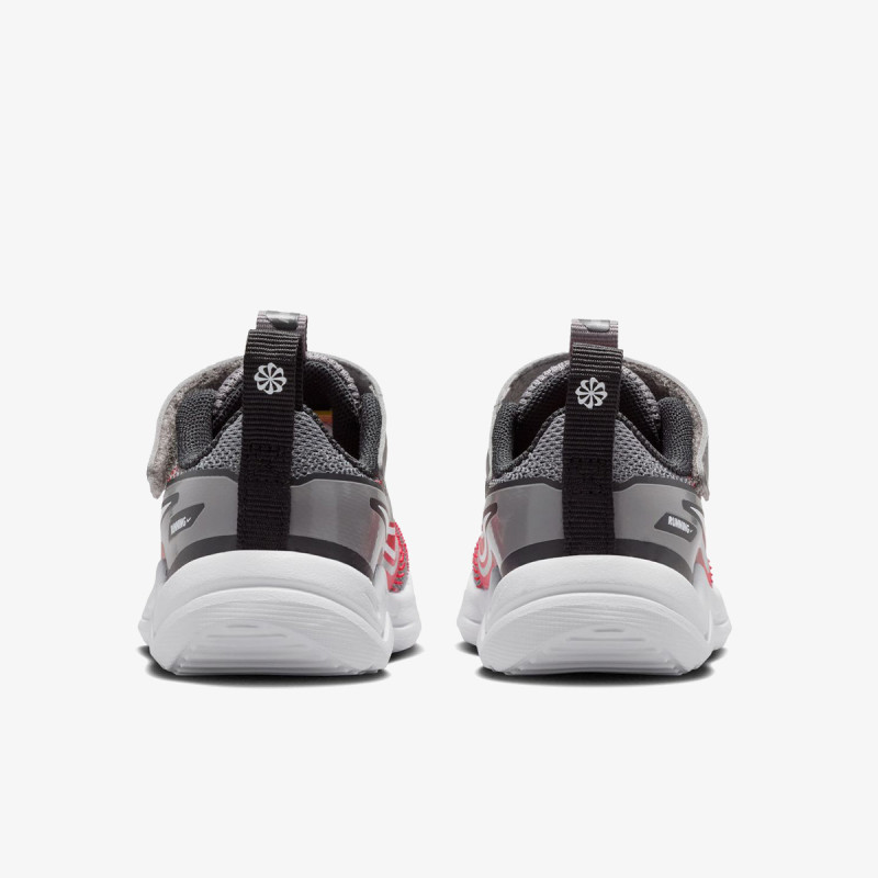 Nike Pantofi Sport NIKE COSMIC RUNNER TD 