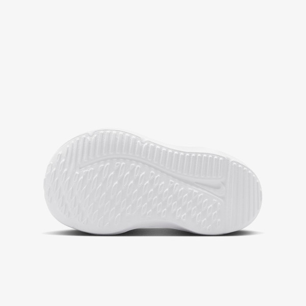 Nike Pantofi Sport NIKE COSMIC RUNNER TD 