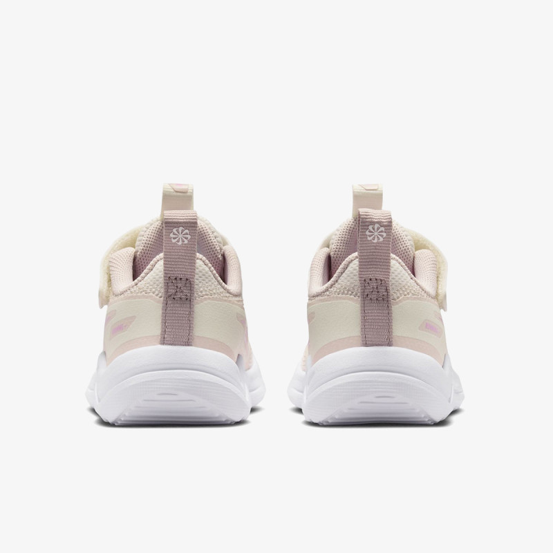 Nike Pantofi Sport NIKE COSMIC RUNNER TD 