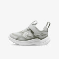 Nike Pantofi Sport NIKE COSMIC RUNNER TD 