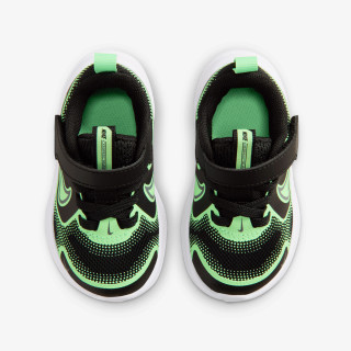 Nike Pantofi Sport NIKE COSMIC RUNNER (TD) 
