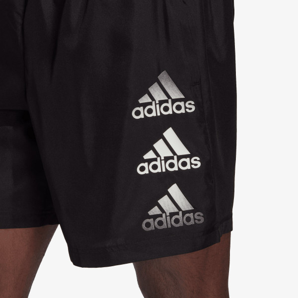 adidas Pantaloni scurti Designed to Move 