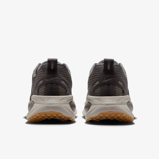 Nike Pantofi Sport Vomero 18