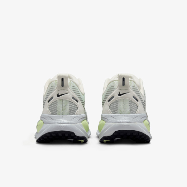Nike Pantofi Sport W NIKE VOMERO 18 