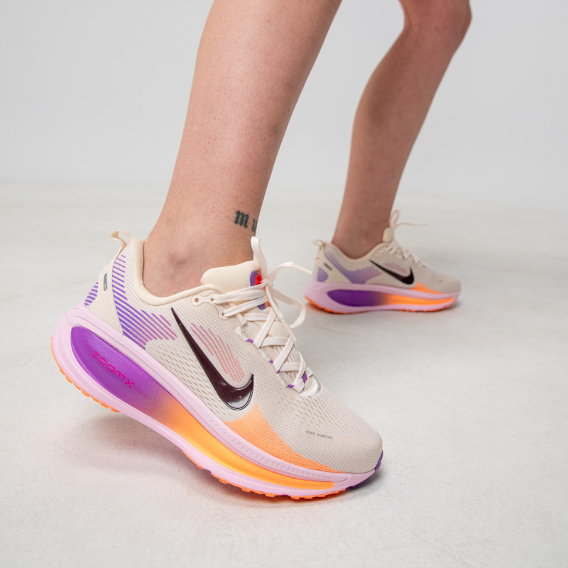 Nike Pantofi Sport W NIKE VOMERO 18 | SportVision Romania