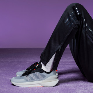 adidas Pantofi Sport AVRYN