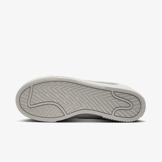 Nike Pantofi Sport WMNS COURT LEGACY LIFT GFX 2 