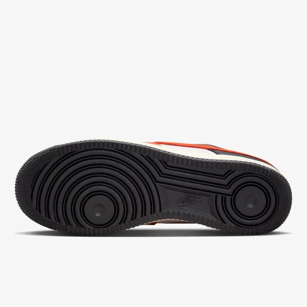 Nike Pantofi Sport AIR FORCE 1 '07 LV8 SS 