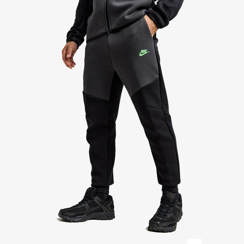 Nike Pantaloni de trening M NK TCH FLC JGGR 