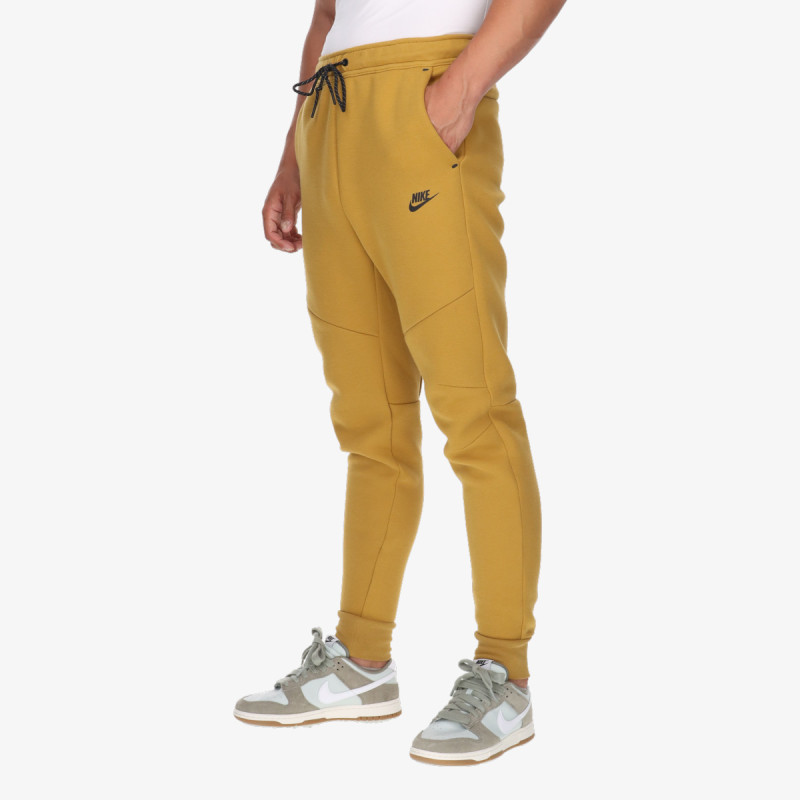 Nike Pantaloni de trening M NK TCH FLC JGGR 