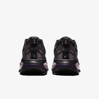 Nike Pantofi Sport Vomero 18 SE 