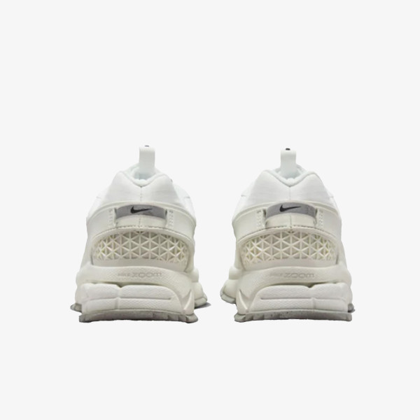 Nike Pantofi Sport W NIKE ZOOM VOMERO ROAM 