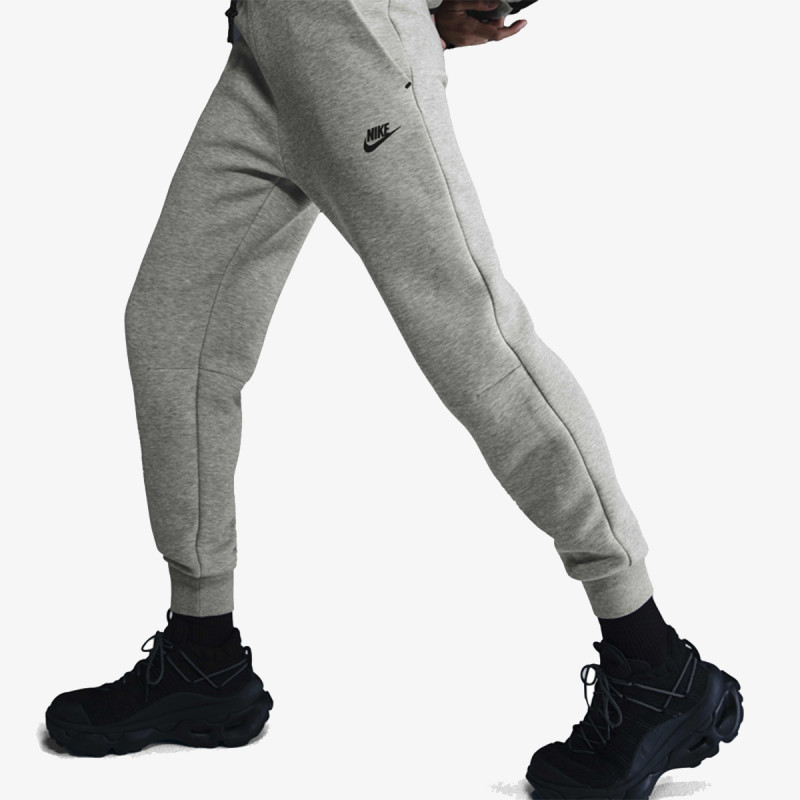 Nike Pantaloni de trening W NSW TCH FLC MR JGGER 2 