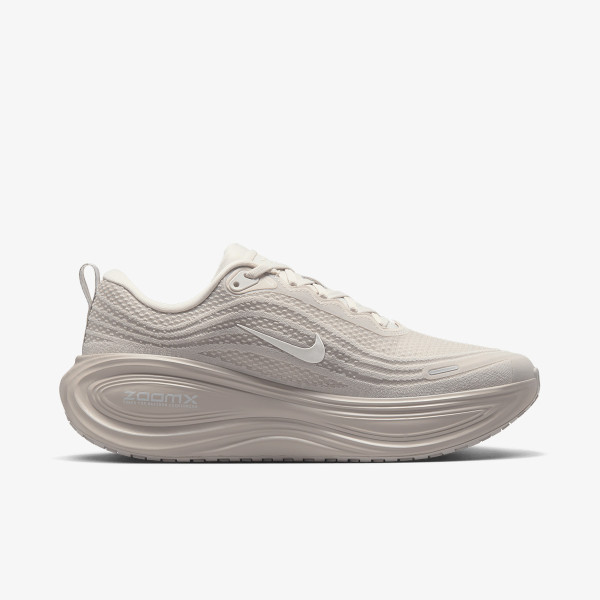 Nike Pantofi Sport NIKE VOMERO PLUS 