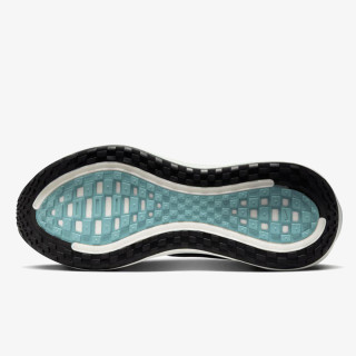 Nike Pantofi Sport Vomero Plus 