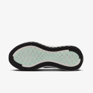 Nike Pantofi Sport W NIKE VOMERO PLUS 
