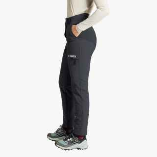 adidas Pantaloni YEAROUND 