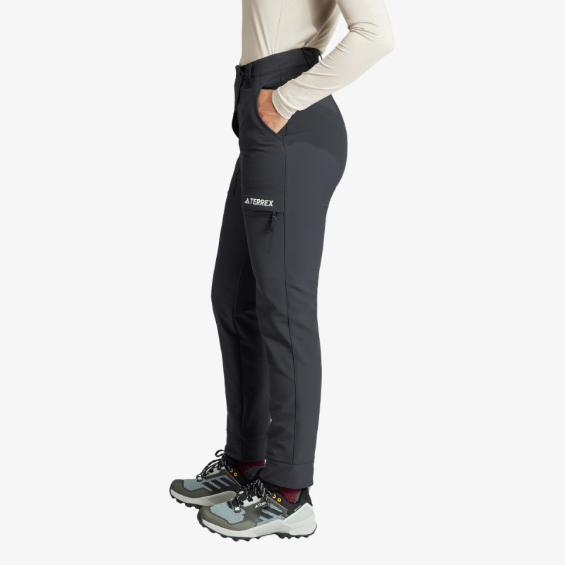 adidas Pantaloni YEAROUND 