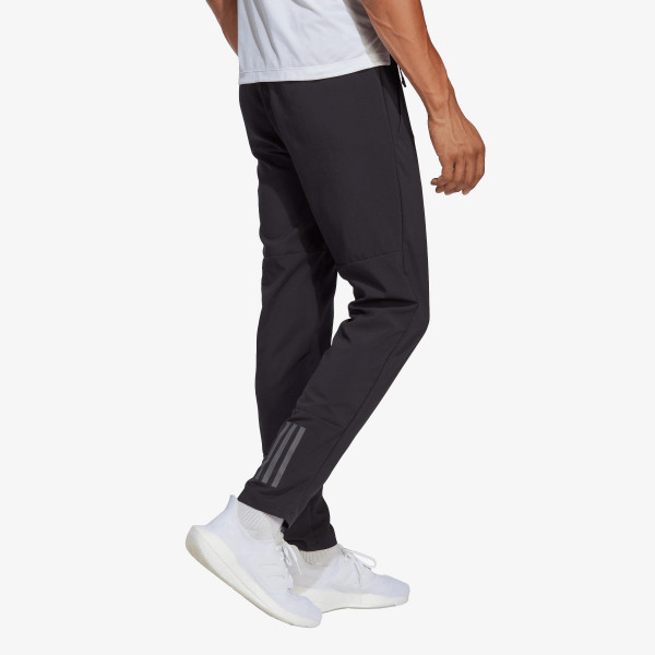 adidas Pantaloni de trening TRAIN ESSENTIALS SEASONAL 