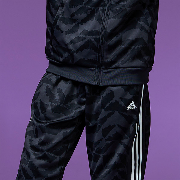 adidas Pantaloni de trening Tiro Suit-Up 