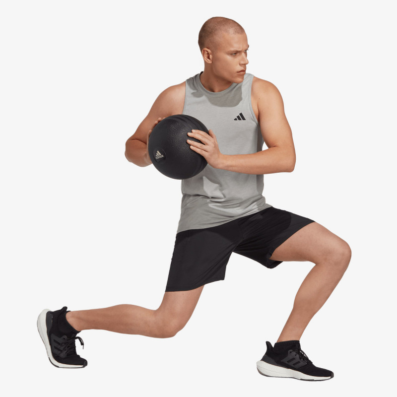 adidas Pantaloni scurti Train essentials 