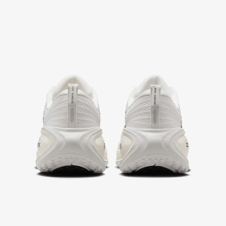 Nike Pantofi Sport Vomero Plus Run 